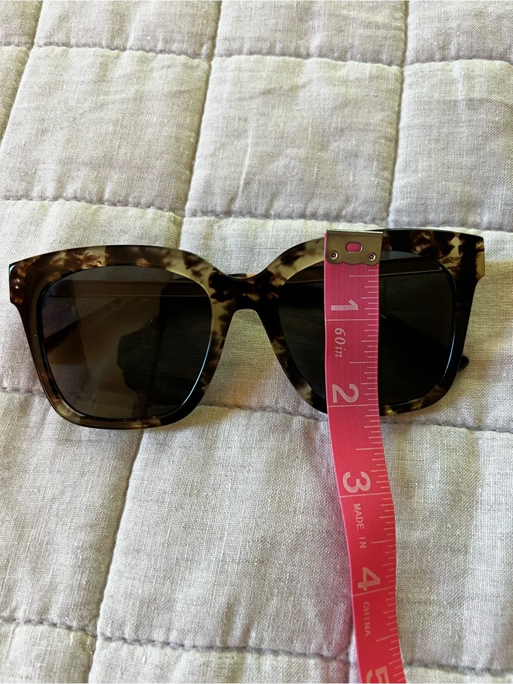 EUC Quince Women's Luca Tortoiseshell Sunglasses 😎